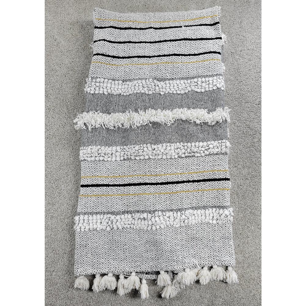 Artisan de Luxe Home Tufted Throw Blanket 78" x 52" Gray Fringe Cozy Boho